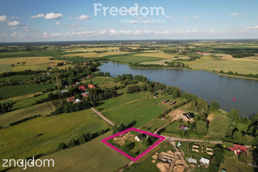 Nowy domek blisko jeziora | 1600 m² | Mazury
