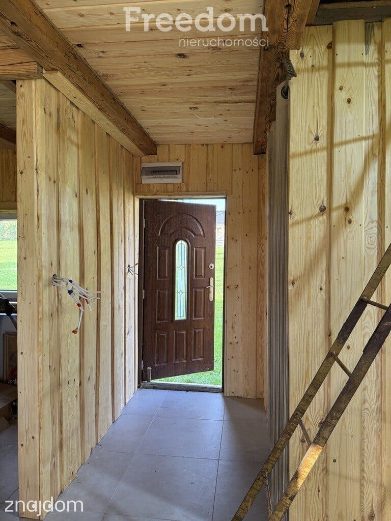 Działka 8454 m² z domkiem letniskowym i warunkami - zdjęcie 5
