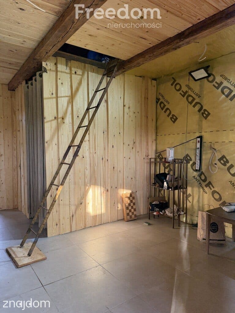 Działka 8454 m² z domkiem letniskowym i warunkami - zdjęcie 8