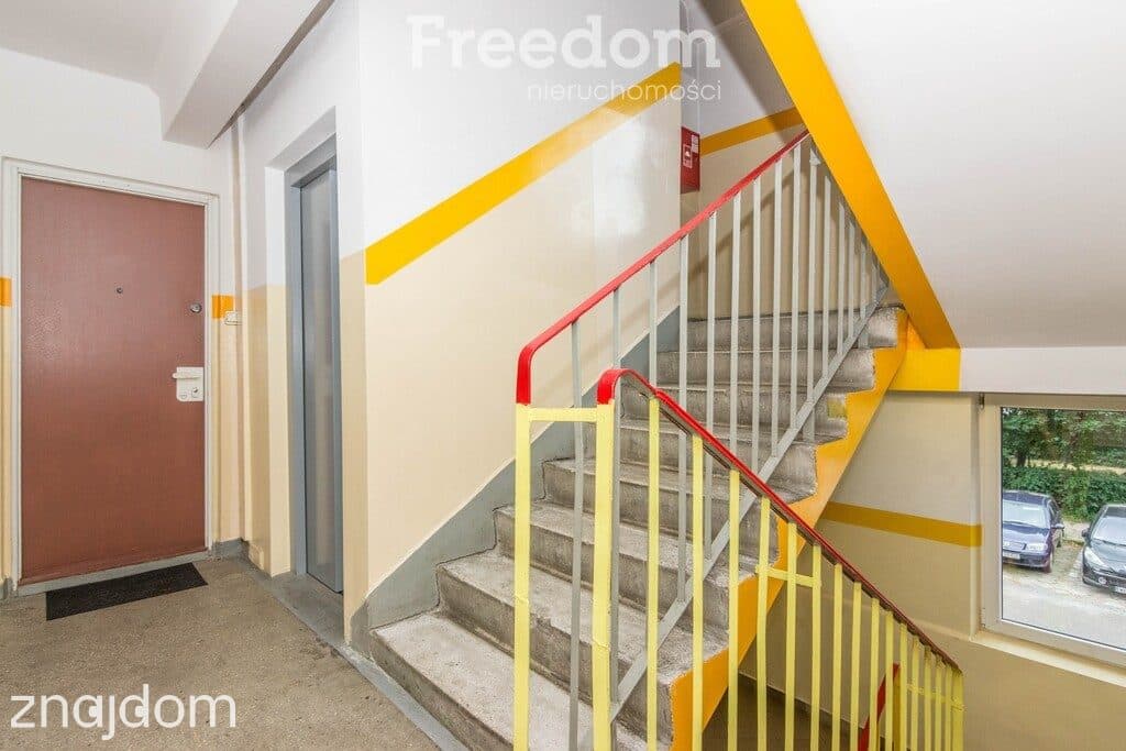 2 pokoje 39,2 m² do remontu, umeblowane, 1. piętro - zdjęcie 6