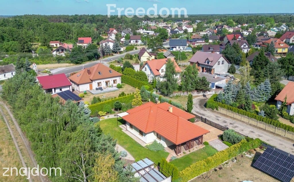 Parterowy dom z ogrodem i garażem 112,6 m² - zdjęcie 17
