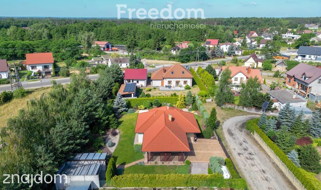 Parterowy dom z ogrodem i garażem 112,6 m² - zdjęcie 18