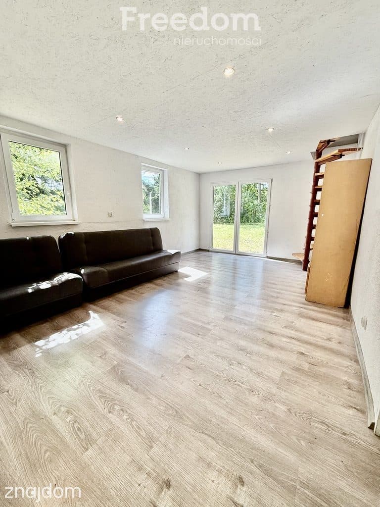 Działka budowlana 1114 m² z mediami - zdjęcie 2