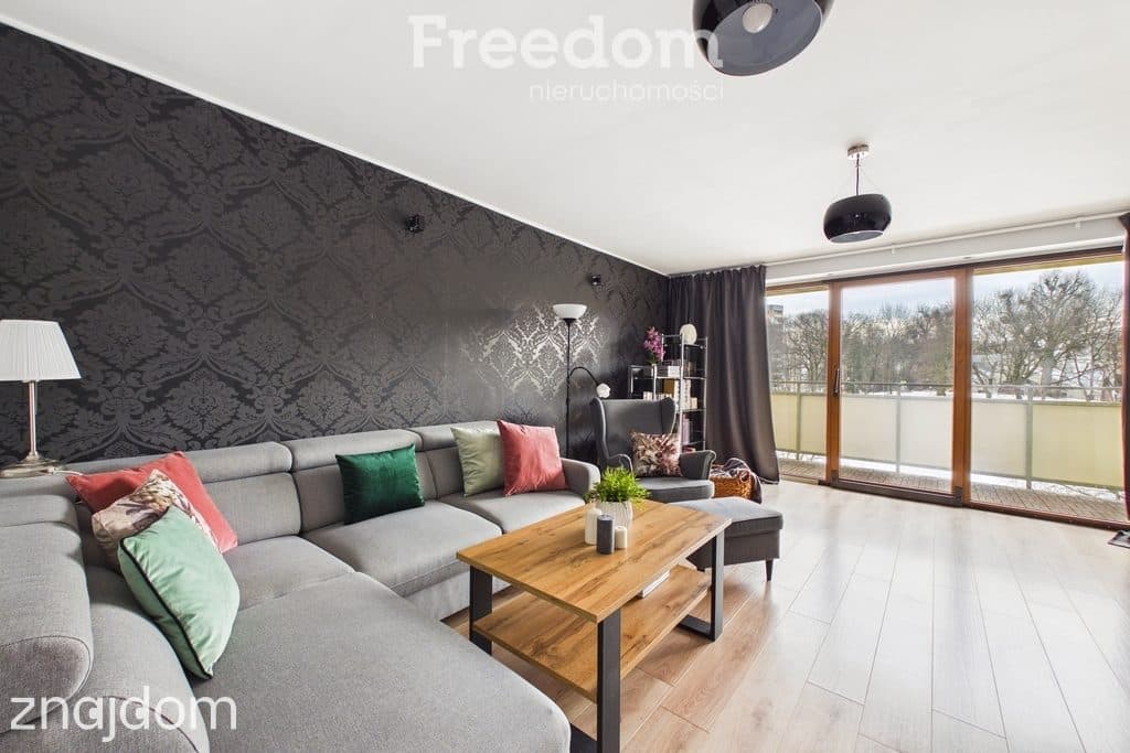 Komfortowe 60 m² z dużym balkonem. - zdjęcie 3