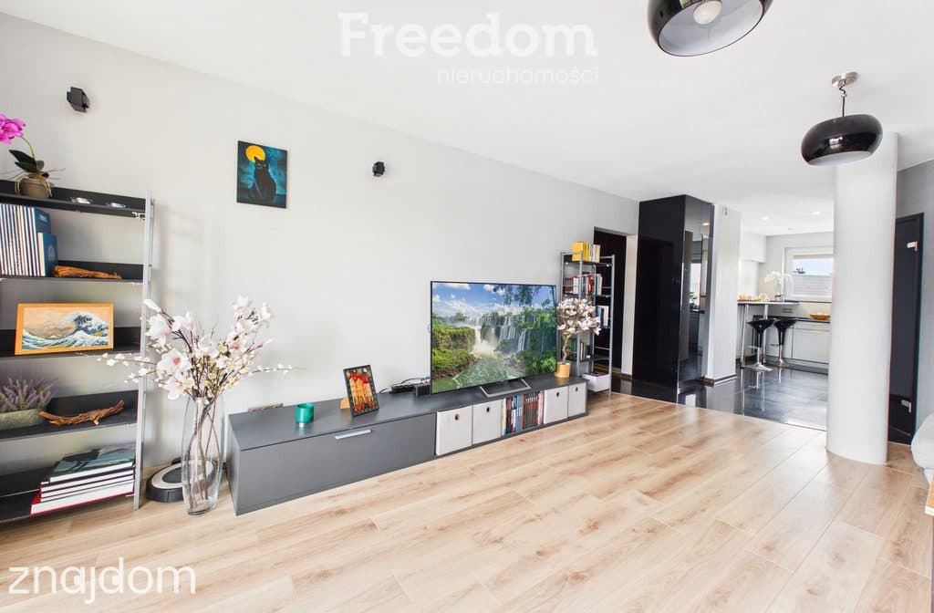 Komfortowe 60 m² z dużym balkonem. - zdjęcie 4