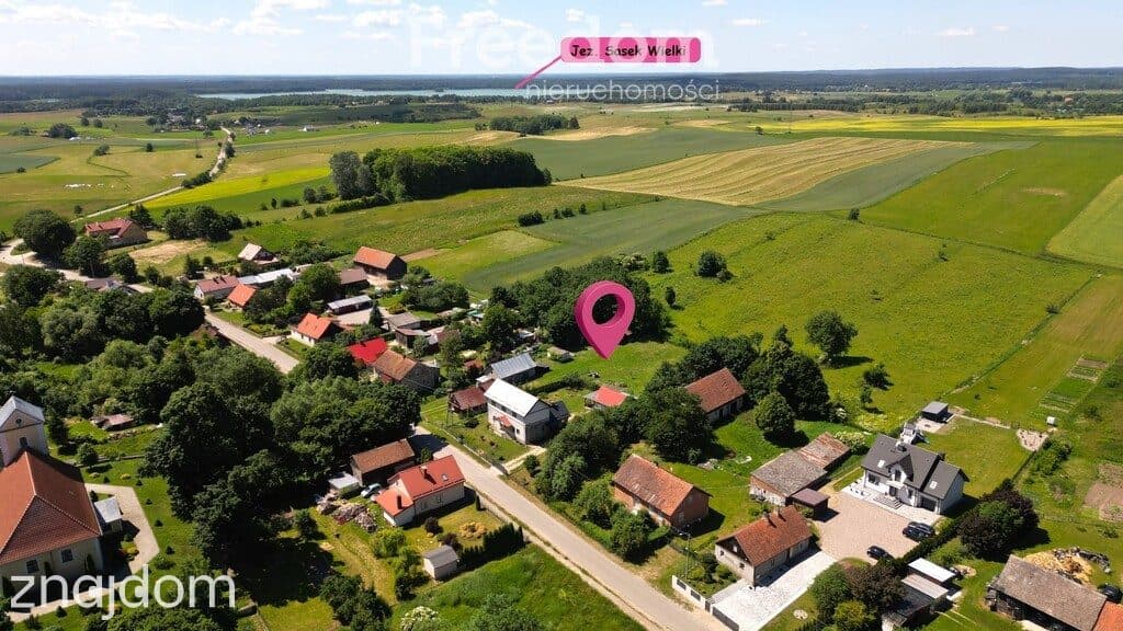 Siedlisko, blisko Jeziora Sasek Wielki, 1 ha