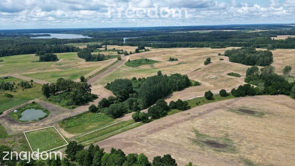 Działka pod dom marzeń blisko jeziora i lasu