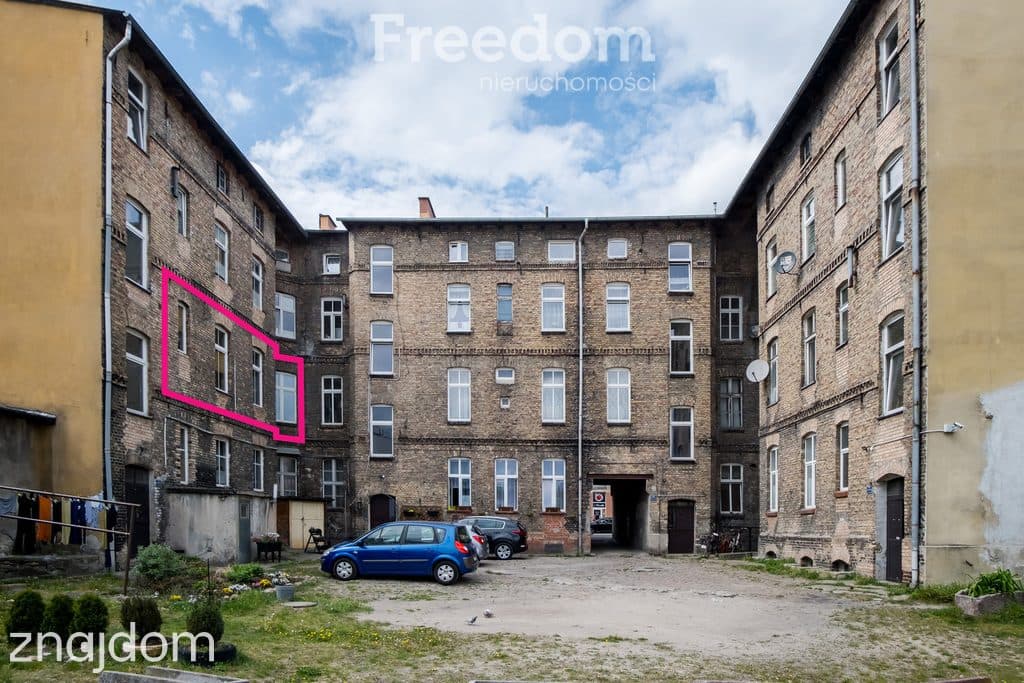 Przestronne mieszkanie 90 m² w starej kamienicy - zdjęcie 12