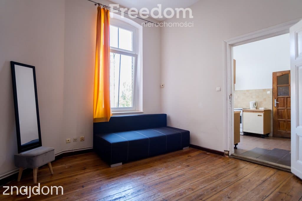 Przestronne mieszkanie 90 m² w starej kamienicy - zdjęcie 17