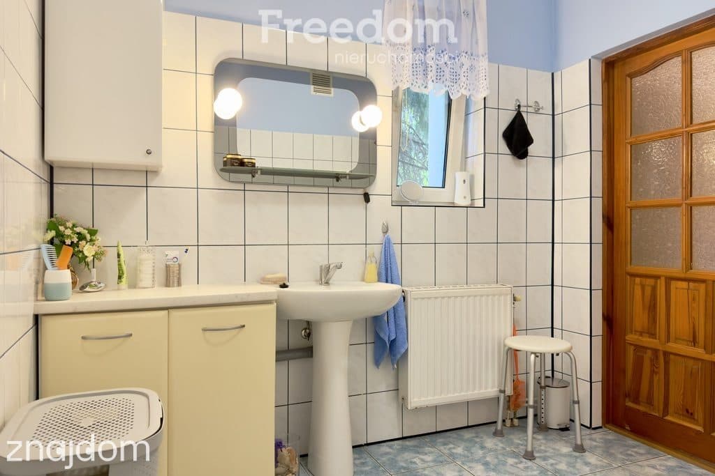 Dom z garażem i piwnicą na Zawiślu - zdjęcie 20