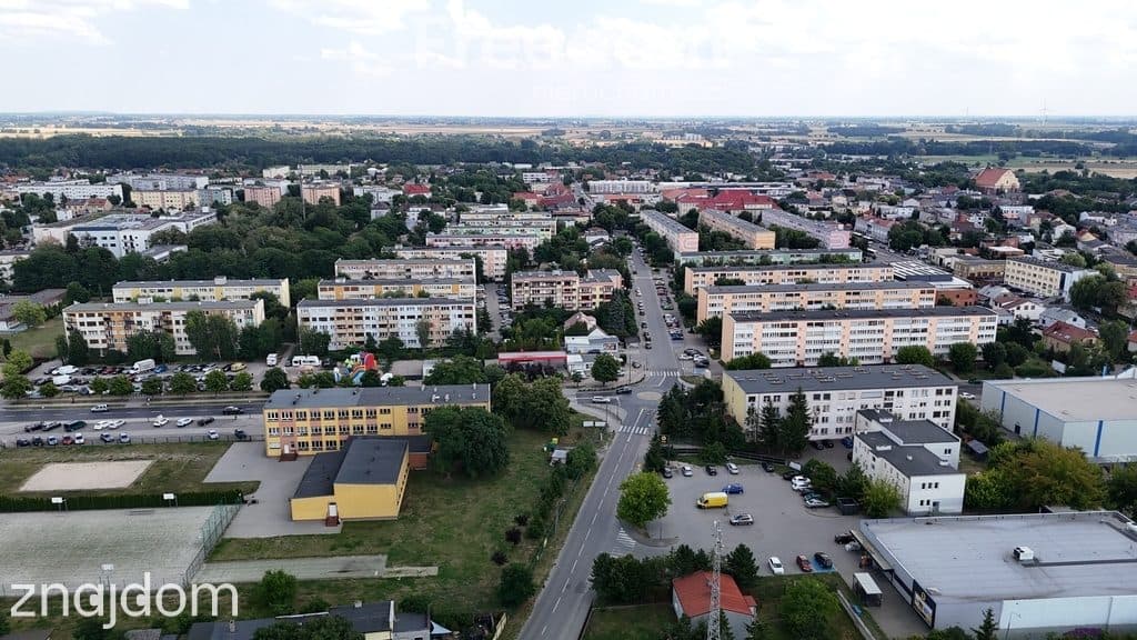 Dom w centrum z dużym ogrodem! - zdjęcie 8