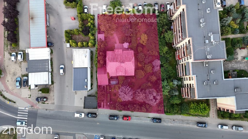 Dom w centrum z dużym ogrodem! - zdjęcie 3