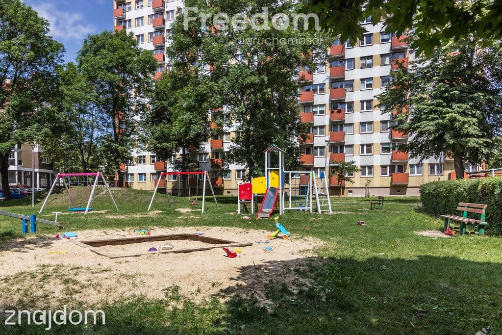 2 pokoje 39,2 m² do remontu, umeblowane, 1. piętro - zdjęcie 8