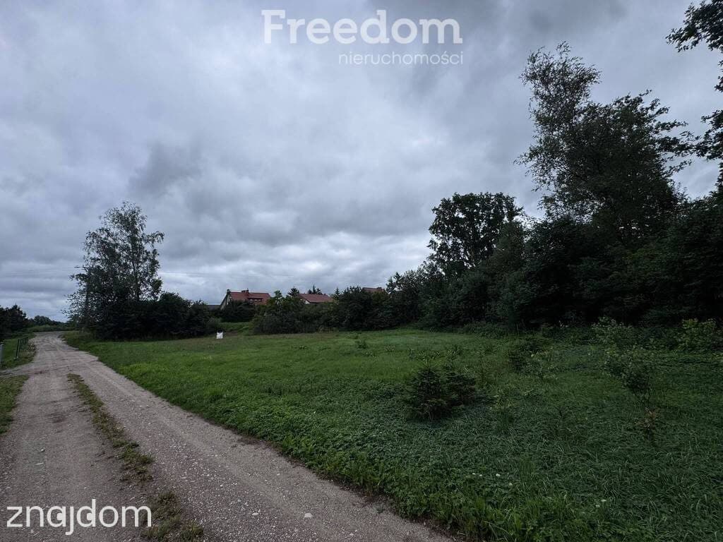 Działka budowlana w Samborowie