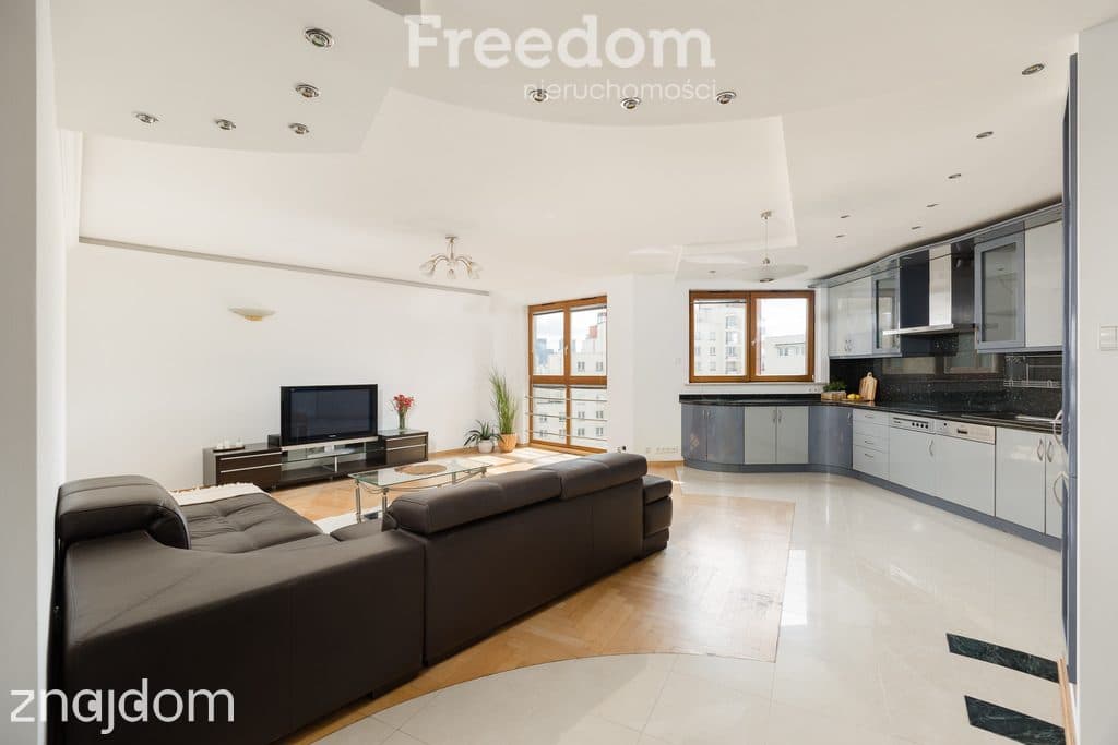 4 pokoje | 112 m² | Metro Dworzec Gdański - zdjęcie 2