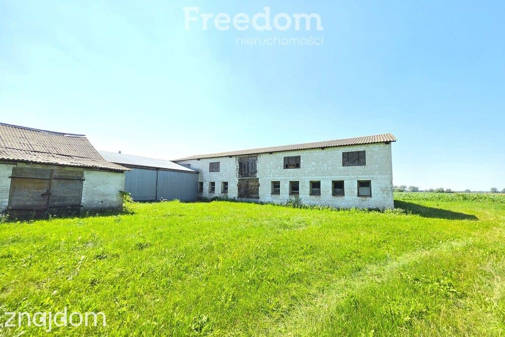 Siedlisko z zabudowaniami gospodarczymi, 5424m2 - zdjęcie 7