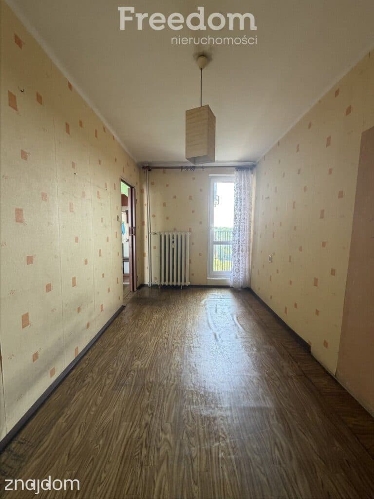 2 pokoje z balkonem i komórką na piętrze. - zdjęcie 10