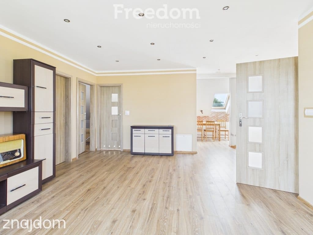 Kaczory k. Piły | Dom 188 m² + Budynki gospodarcze - zdjęcie 7