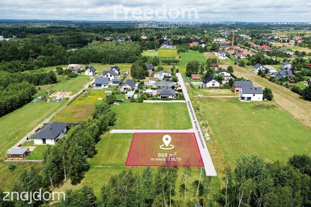 Działka budowlana 888 m²