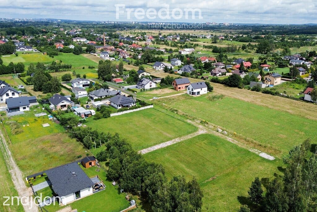 Działka budowlana 888 m² - zdjęcie 4