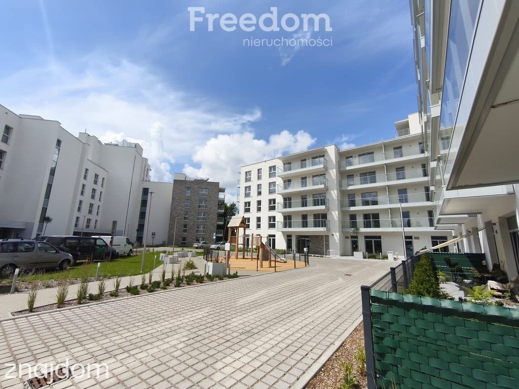 Nowoczesny apartament w pobliżu jeziora - zdjęcie 2