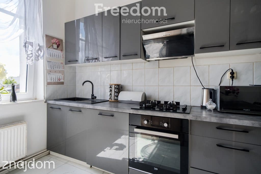 Bezczynszowe - 3 pokoje na pierwszym piętrze - zdjęcie 4