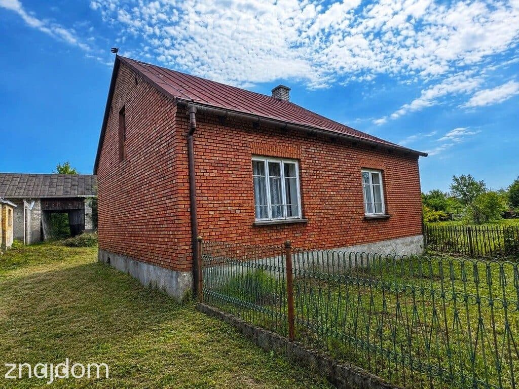 Dom 90 m2 do kapitalnego remontu na działce 1100m2
