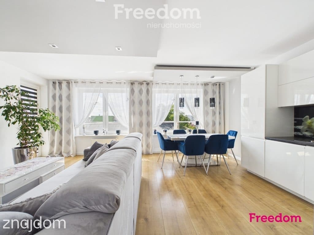 Apartament klasy Premium w sercu Koszalina - garaż - zdjęcie 14