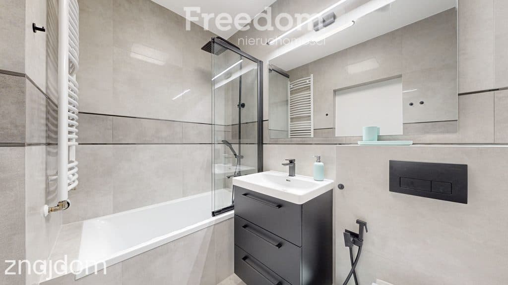 Czteropokojowy apartament z tarasem - Centrum - zdjęcie 13