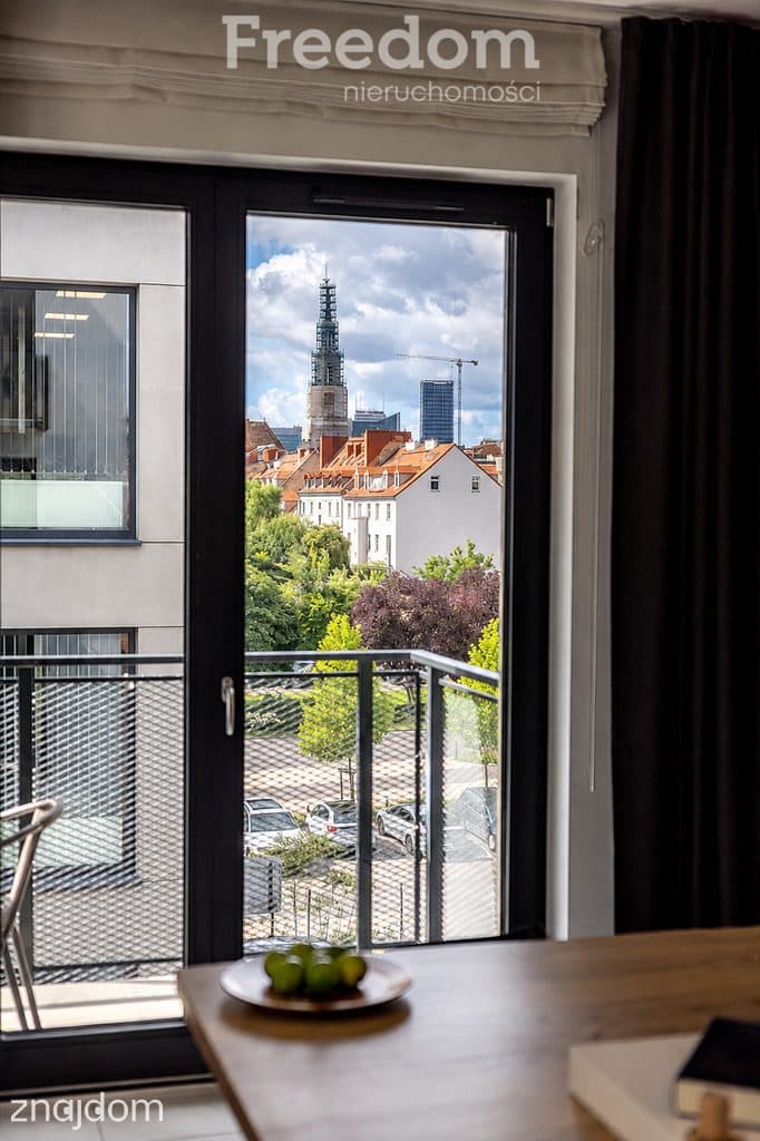 Apartament z widokiem na Ratusz i dwoma balkonami - zdjęcie 4