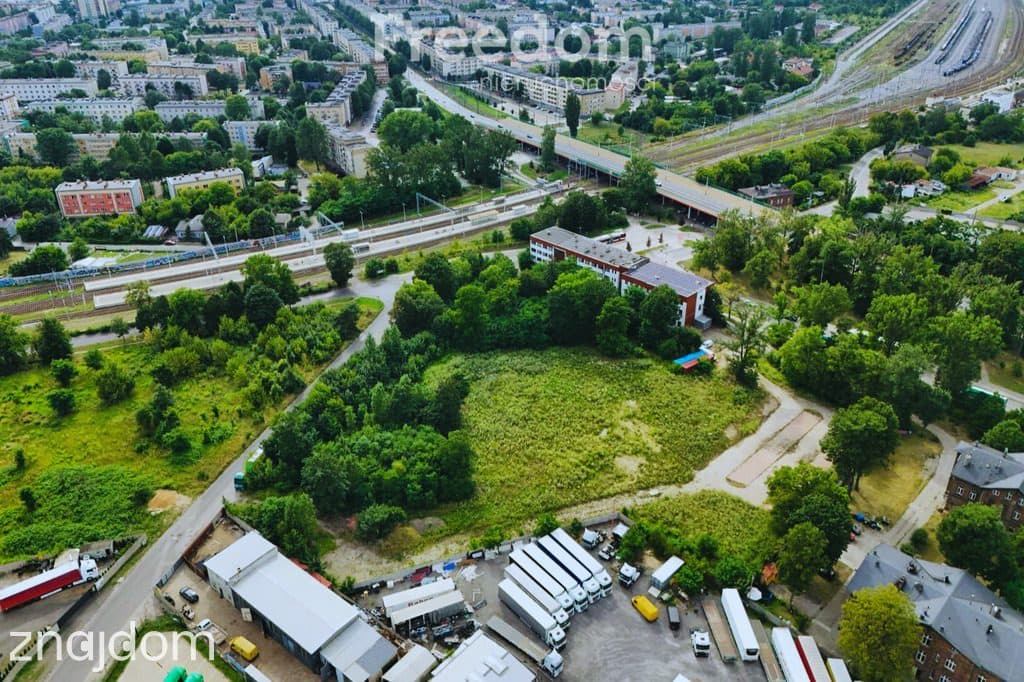 Działka inwestycyjna w przemysłowym sercu Rakowa - zdjęcie 2