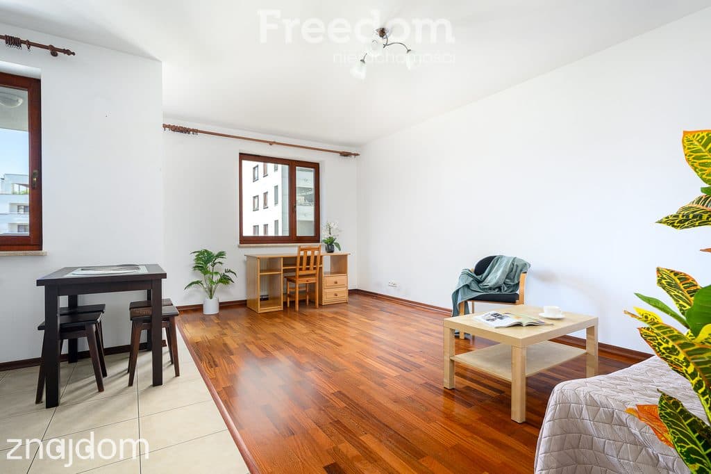 2 pokoje | 55 m² | Metro Natolin | Duży balkon - zdjęcie 2