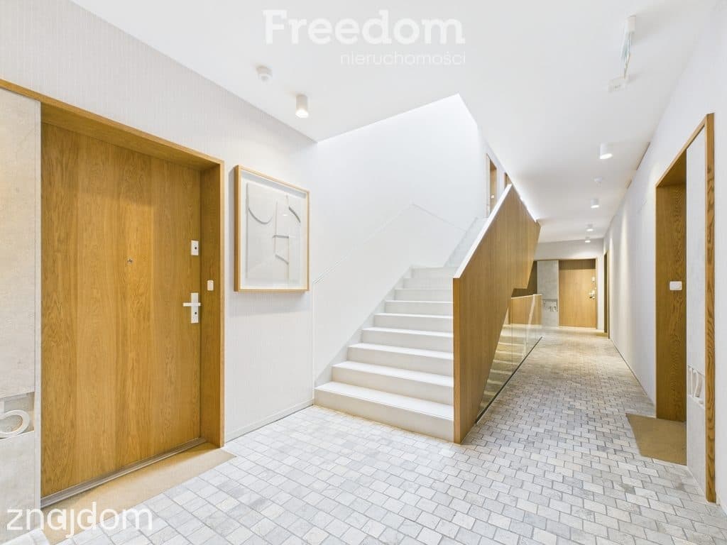 Luksusowy apartament blisko morza. Nowe Kolibki - zdjęcie 9