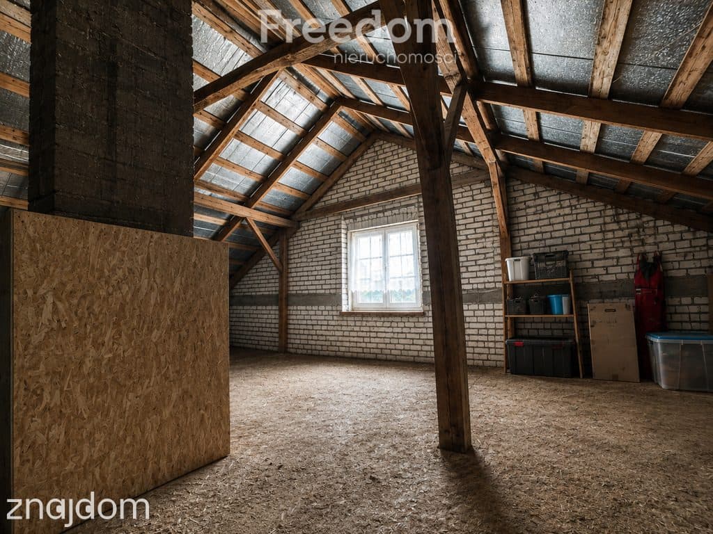 Dom z działką 2400 m² i budynkami – Wyględówek - zdjęcie 12