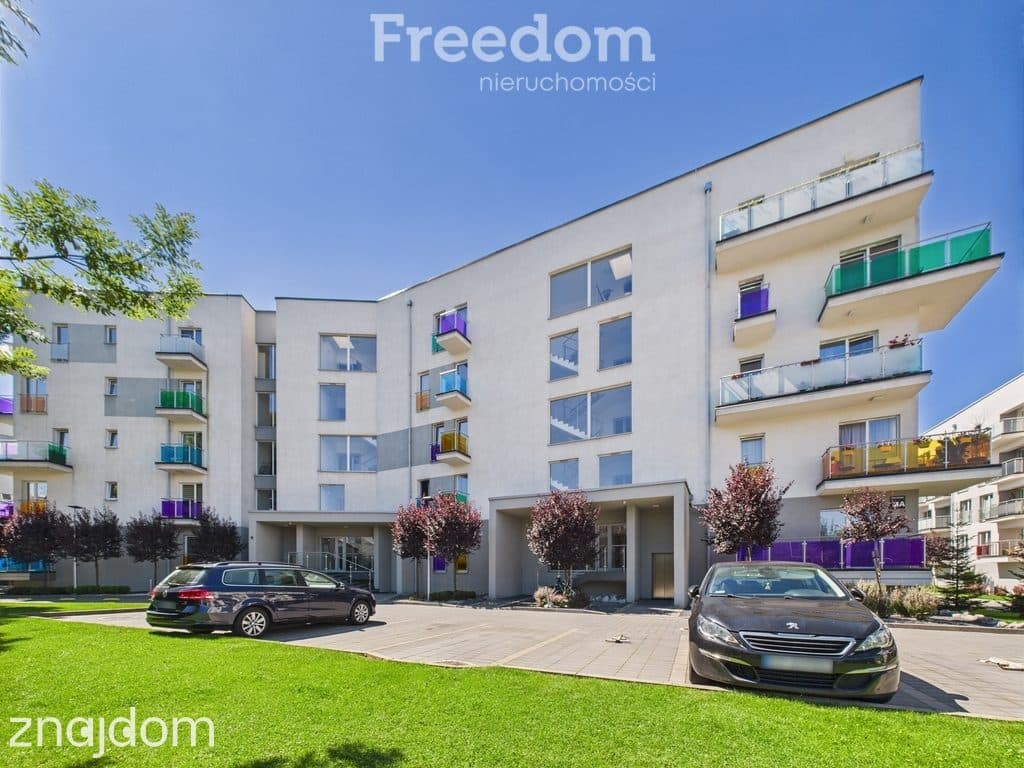 Wygodny, elegancki apartament z garażem - zdjęcie 17
