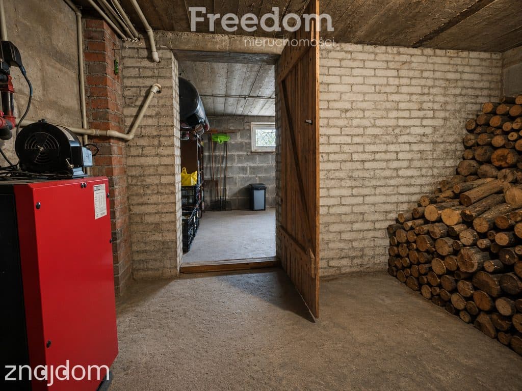 Dom z działką 2400 m² i budynkami – Wyględówek - zdjęcie 16