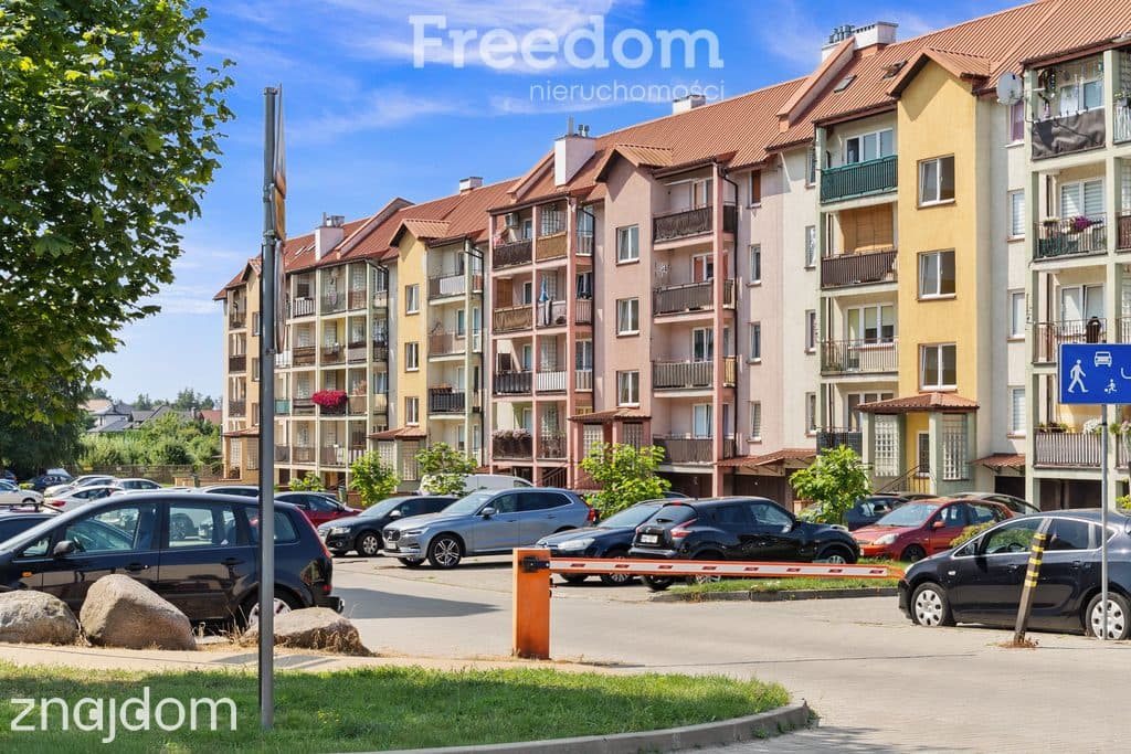 Dwupoziomowe mieszkanie z garażem i balkonem - zdjęcie 14