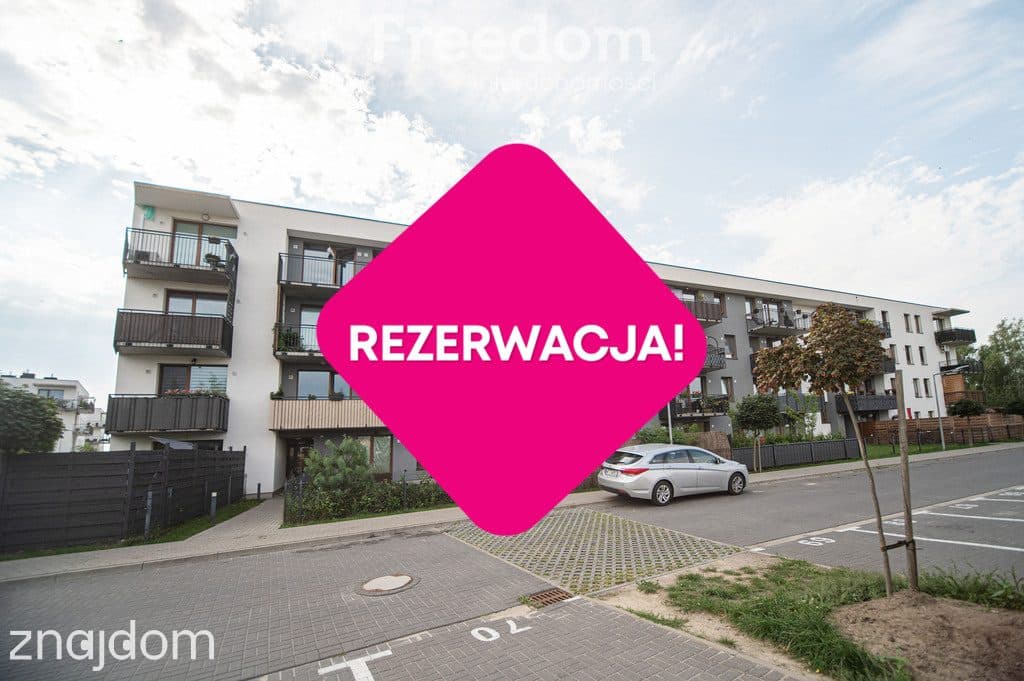 Przytulna i nowoczesna kawalerka z ogródkiem - zdjęcie 14