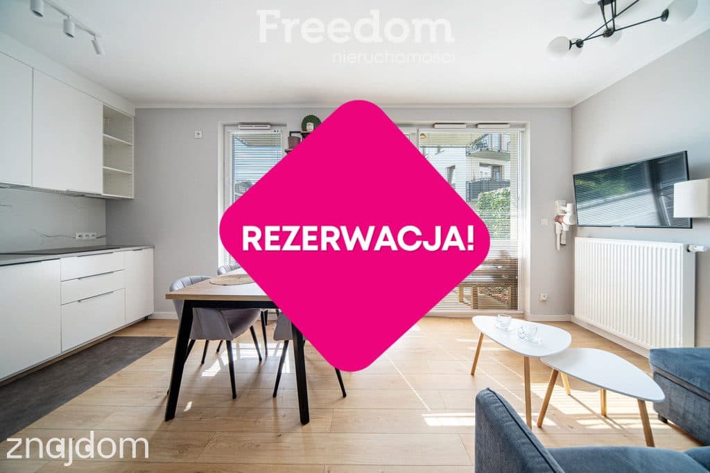 Przytulna i nowoczesna kawalerka z ogródkiem - zdjęcie 2