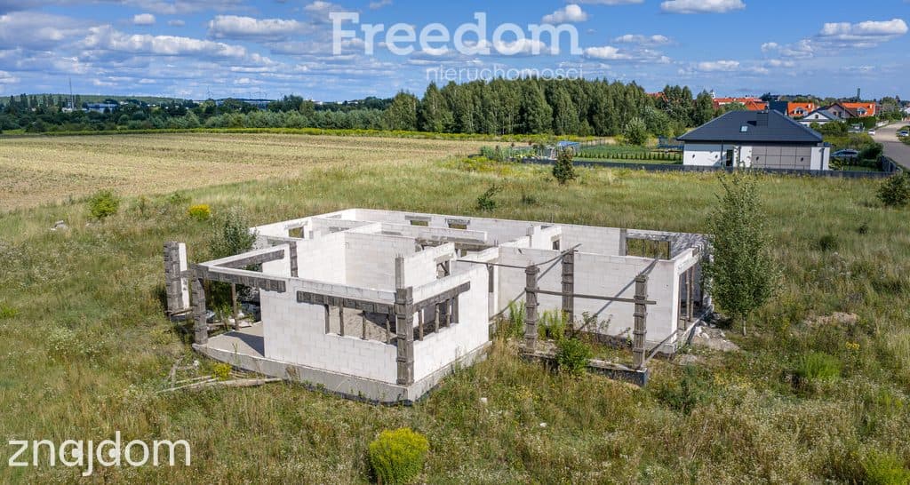 Działka 3461 m² z rozpoczętą budową - zdjęcie 6