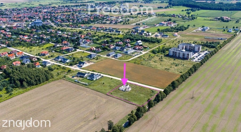 Działka 3461 m² z rozpoczętą budową - zdjęcie 2