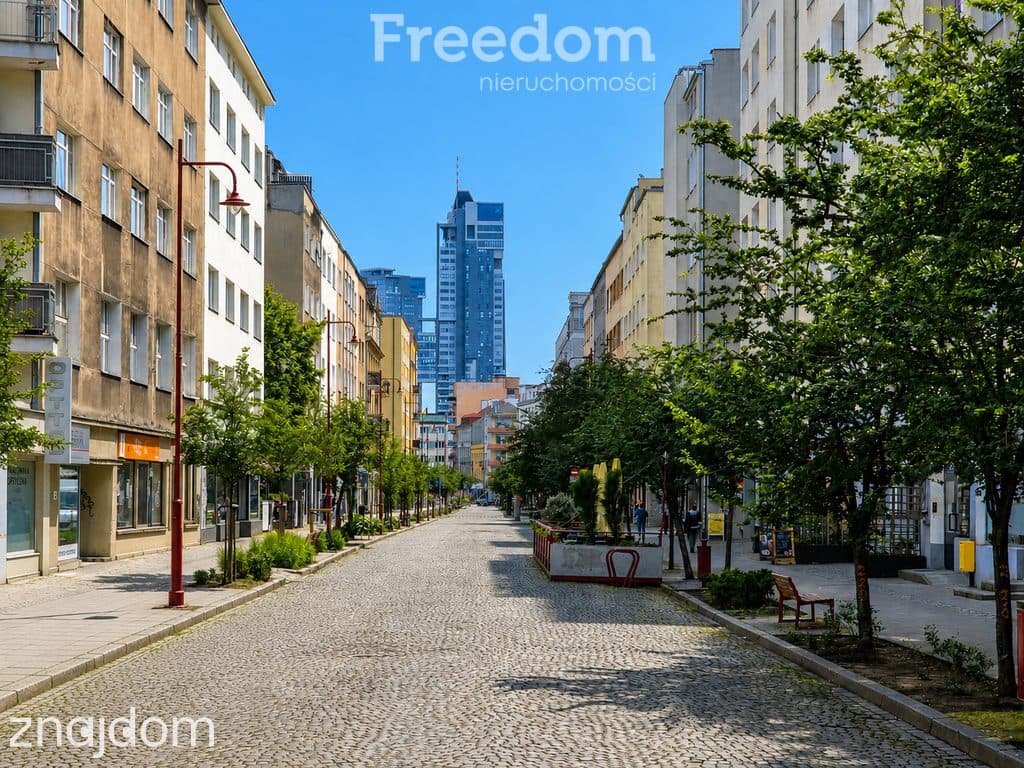 Kawalerka w centrum Gdyni ze słonecznym balkonem - zdjęcie 3