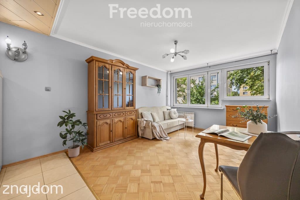 2 pokoje 35,5 m² Warszawa Ursus - zdjęcie 3
