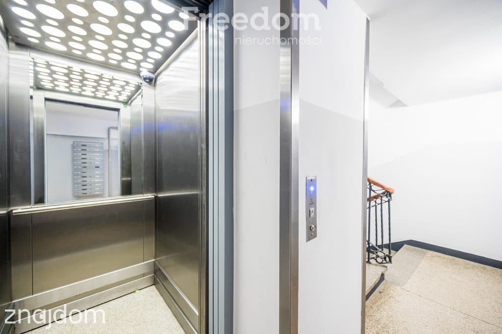 Kawalerka 23,80 m2 z oddzielną kuchnią. - zdjęcie 5