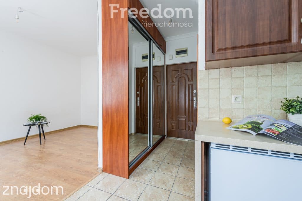 Kawalerka 23,80 m2 z oddzielną kuchnią. - zdjęcie 15