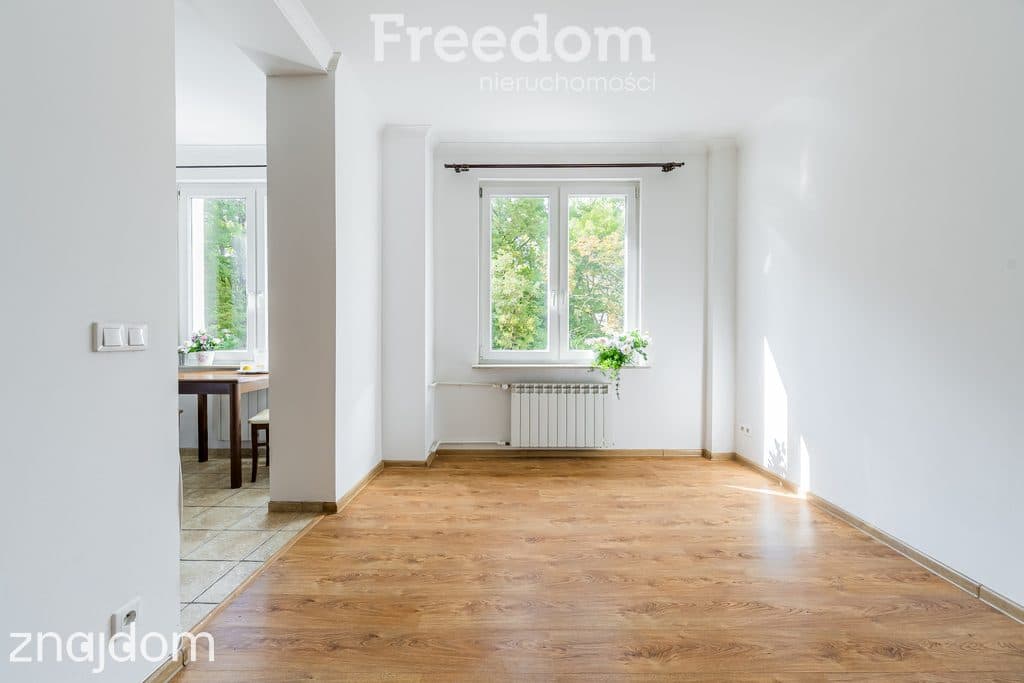 Kawalerka 23,80 m2 z oddzielną kuchnią. - zdjęcie 8
