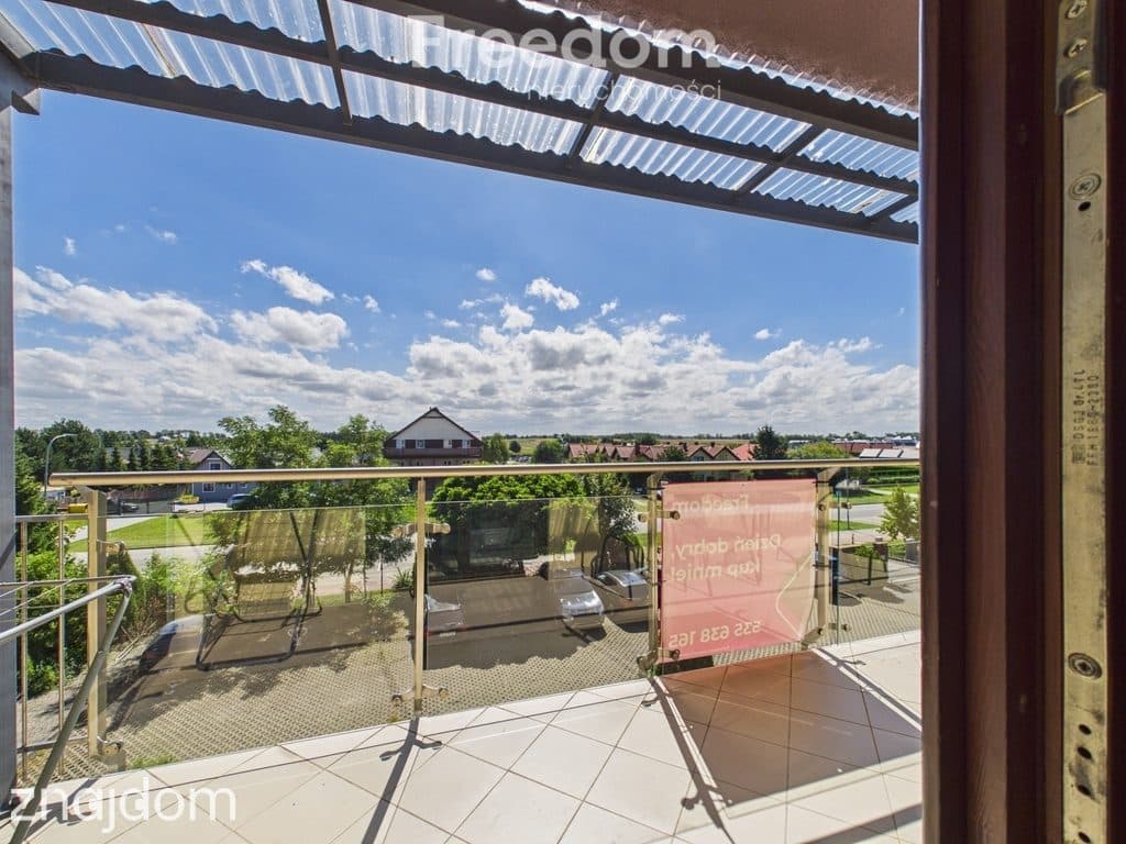 Wyjątkowy, dwupoziomowy apartament w Sarbinowie - zdjęcie 16