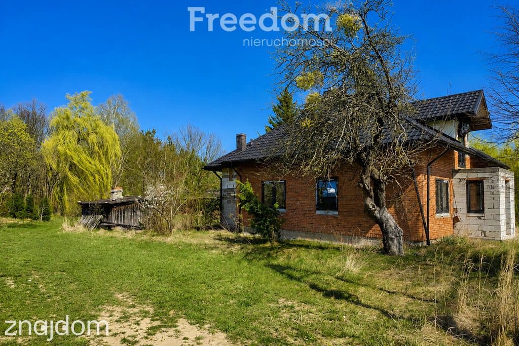 Dom 141,80 m2 z dużą działką - zdjęcie 3