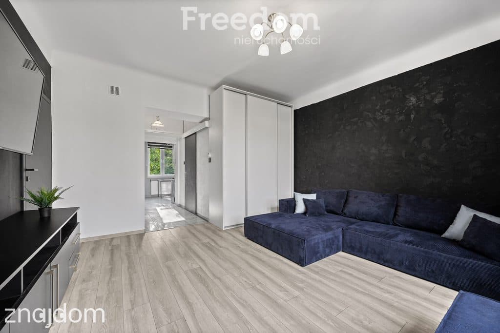 57 m² z balkonem i klimatyzacją w kamienicy - zdjęcie 2