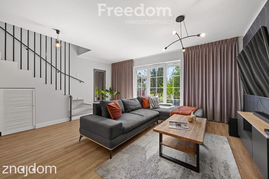 Segment 4 pokoje z ogródkiem 131 m²